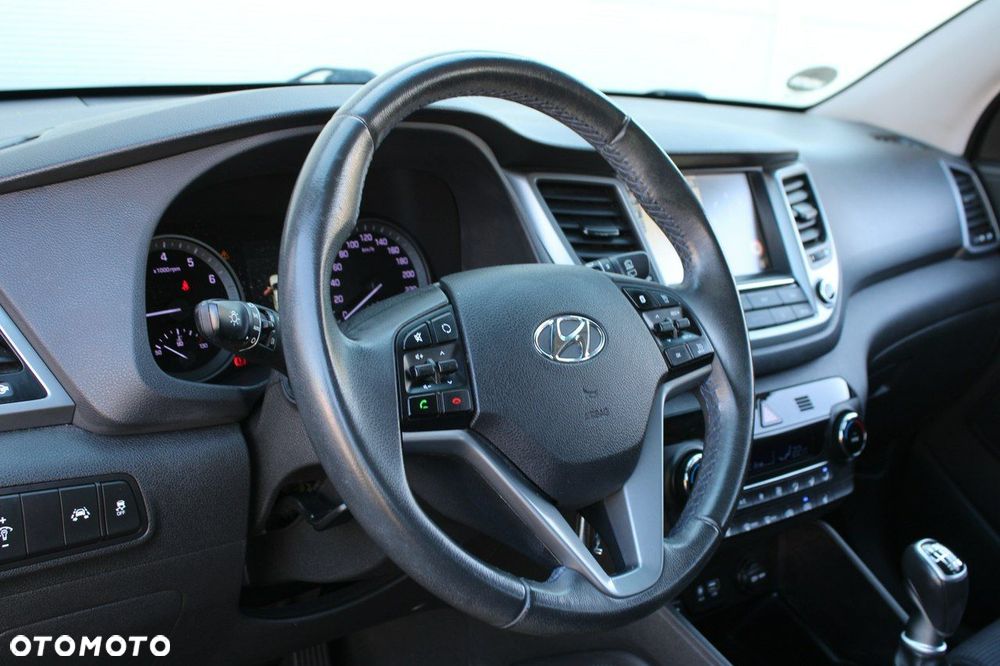 Hyundai Tucson 1.6 GDi Comfort 2WD - 25
