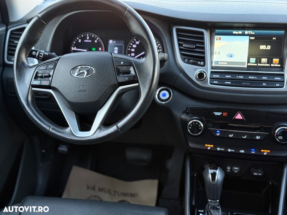 Hyundai Tucson blue 1.7 CRDi 2WD DCT Style - 11