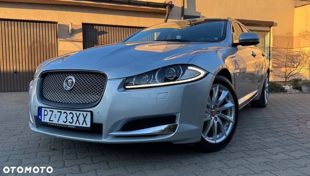 Jaguar XF 2.2 D Premium Luxury - 20
