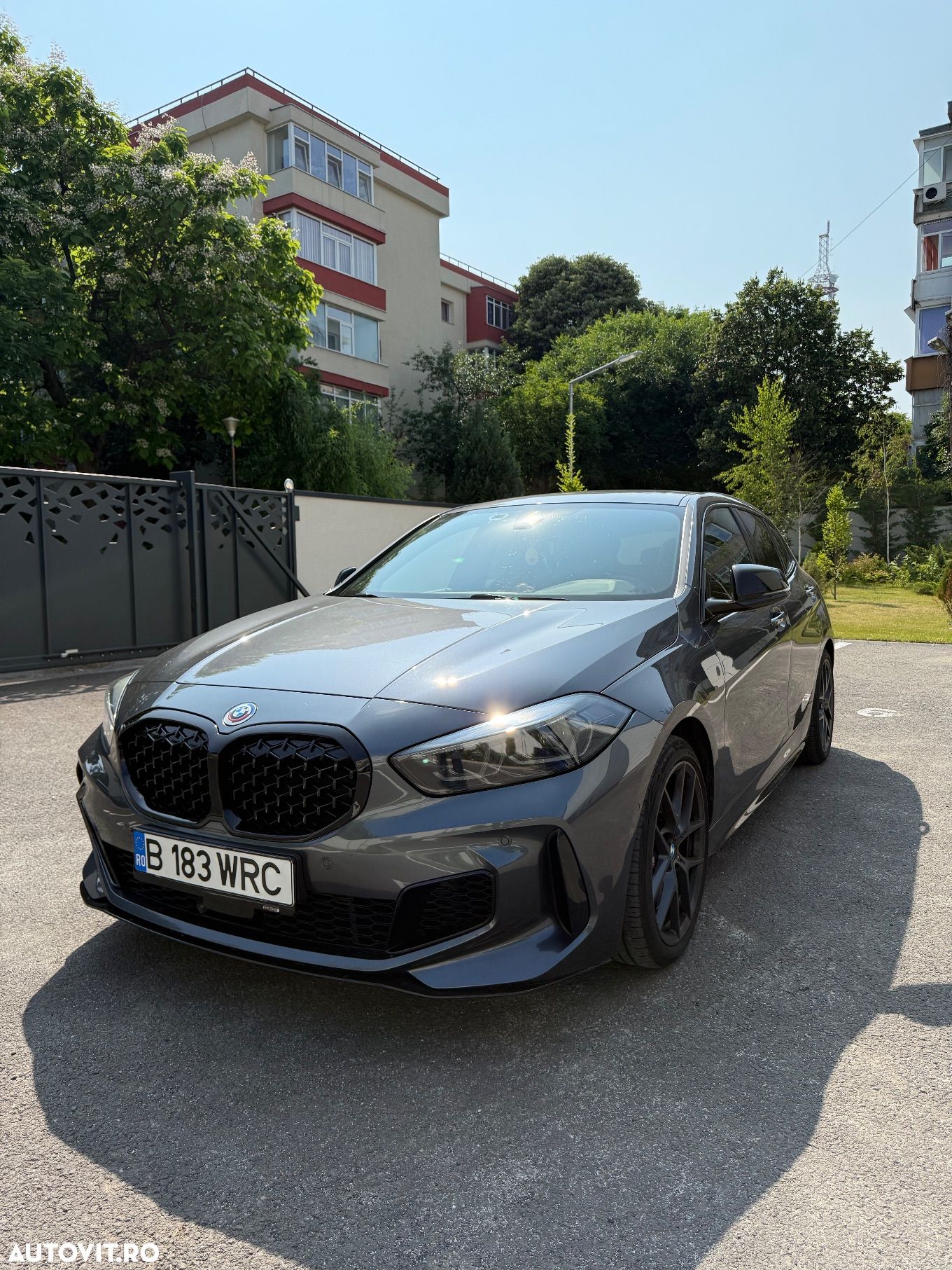 BMW M1 M135i xDrive AT - 1