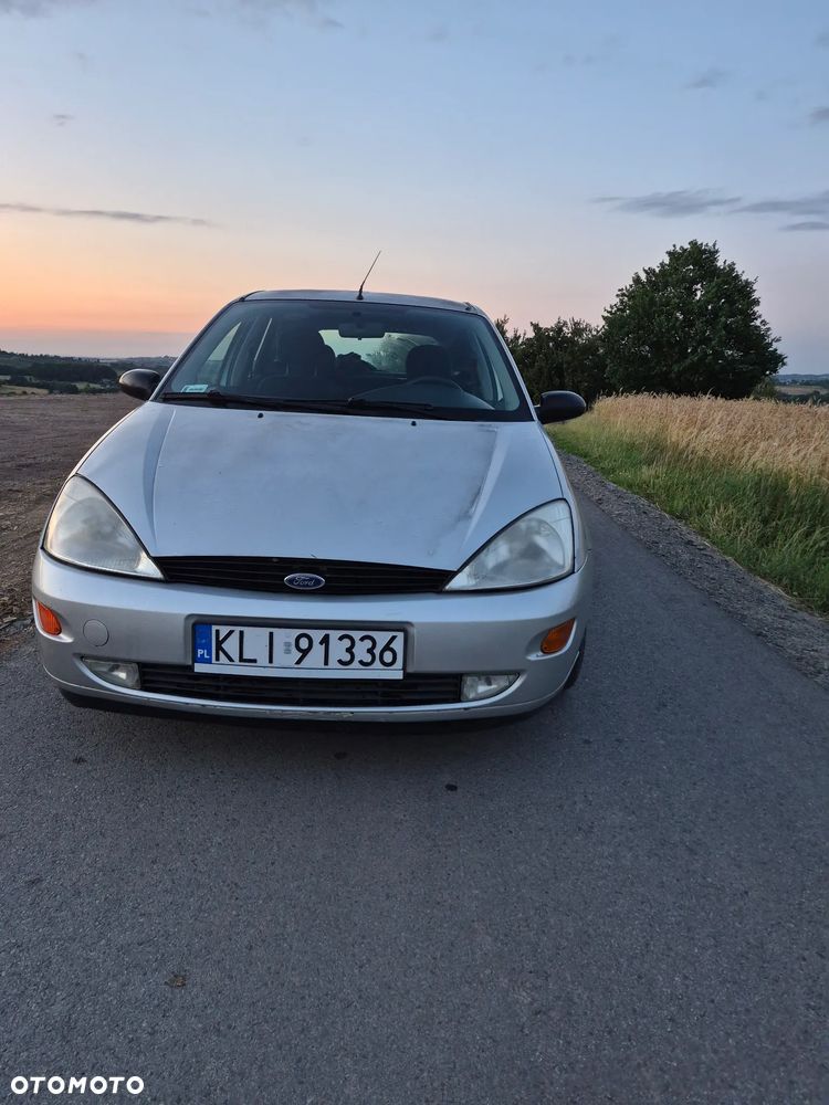 Ford Focus 1.6 Trend - 2