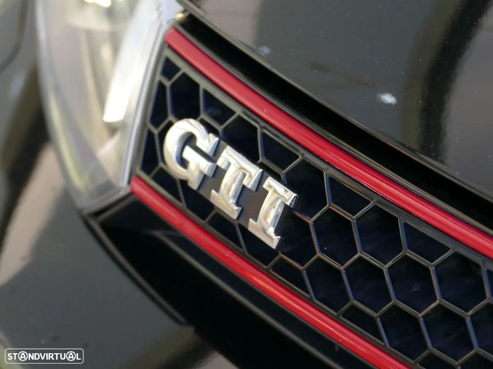 VW Golf 2.0 TSi GTI DSG - 9