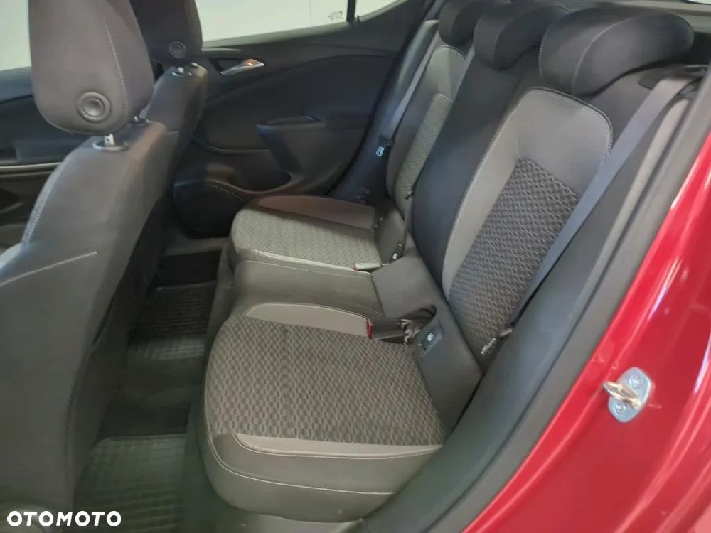 Opel Astra V 1.2 T GS Line S&S - 9