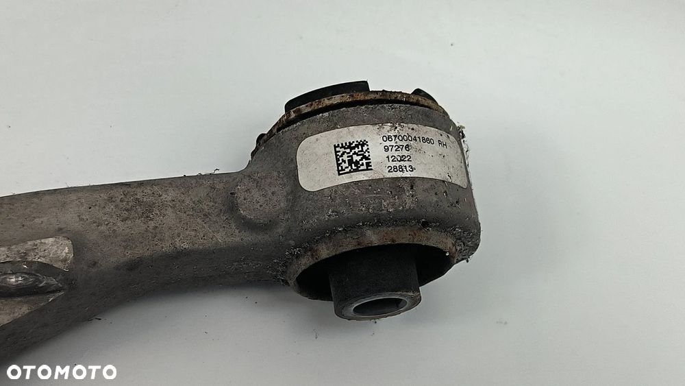 Maserati ghibli 2987 TDI 2014 sedan czarny Wahacz 6700041860 prawy przedni - 4