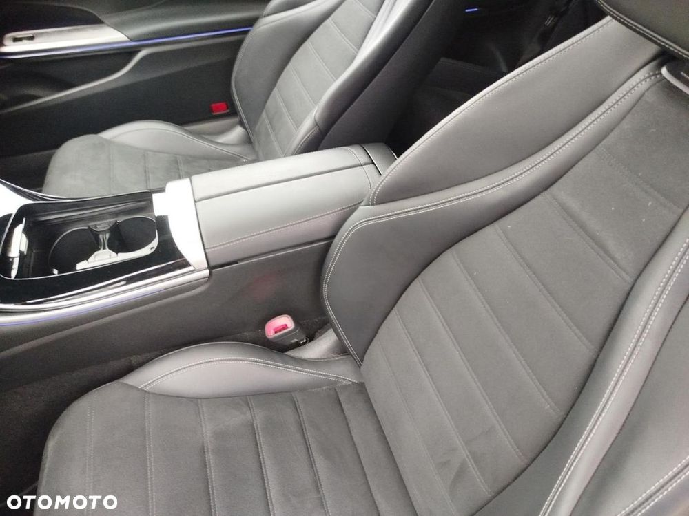 Mercedes-Benz CLE - 12