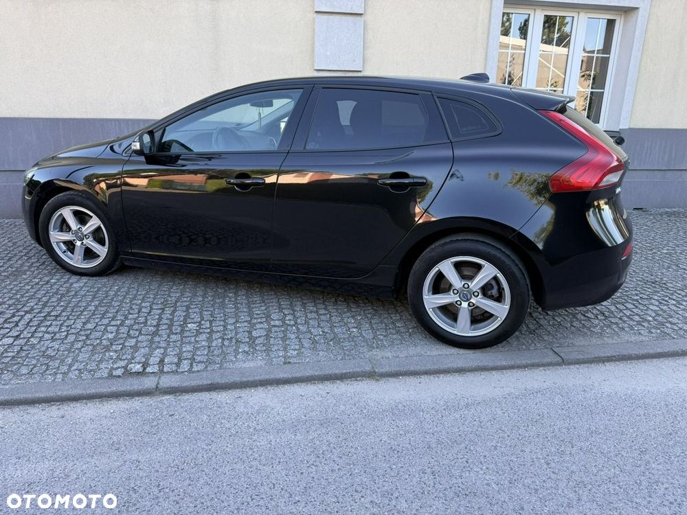 Volvo V40 - 36