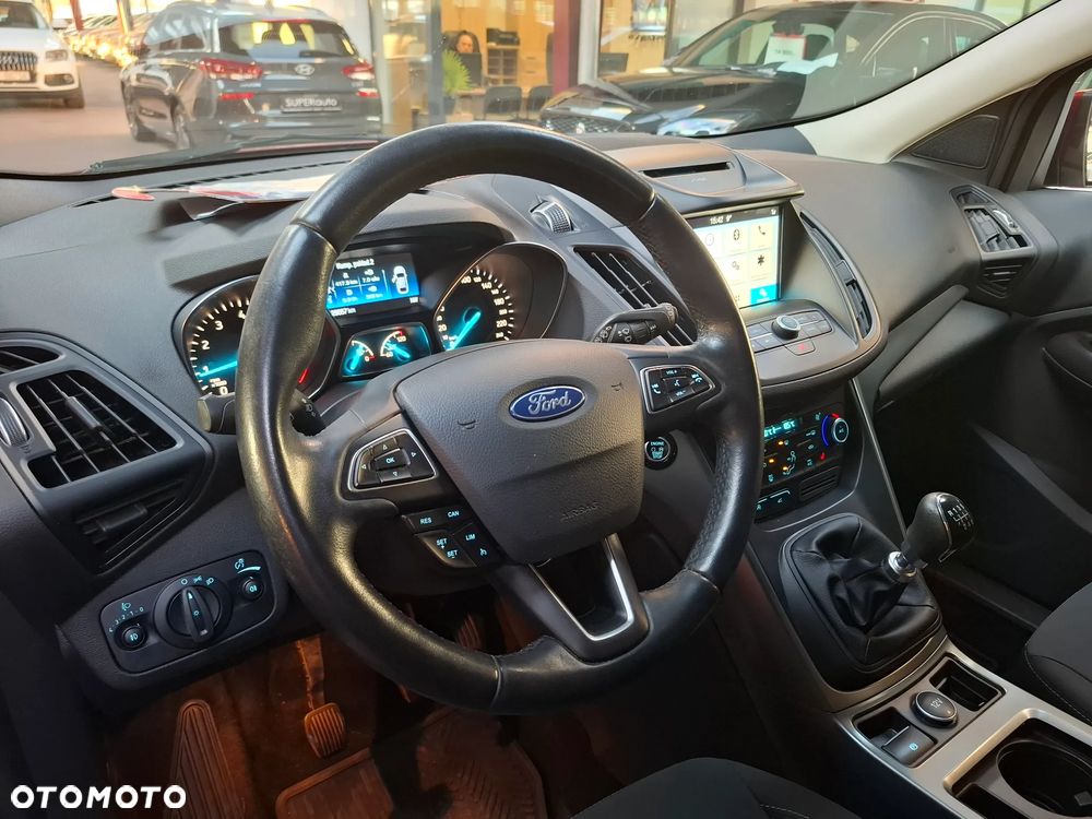 Ford Kuga - 21