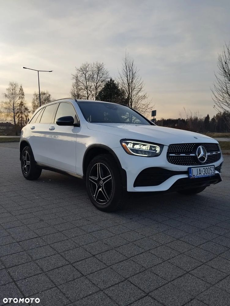 Mercedes-Benz GLC - 22