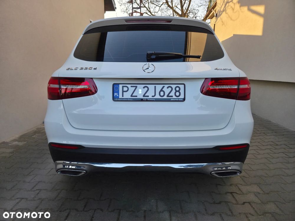 Mercedes-Benz GLC - 8