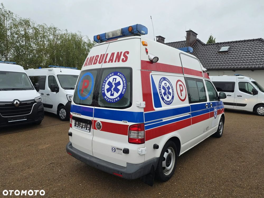 Volkswagen Transporter AUTO-FORM Ambulans Karetka - 28