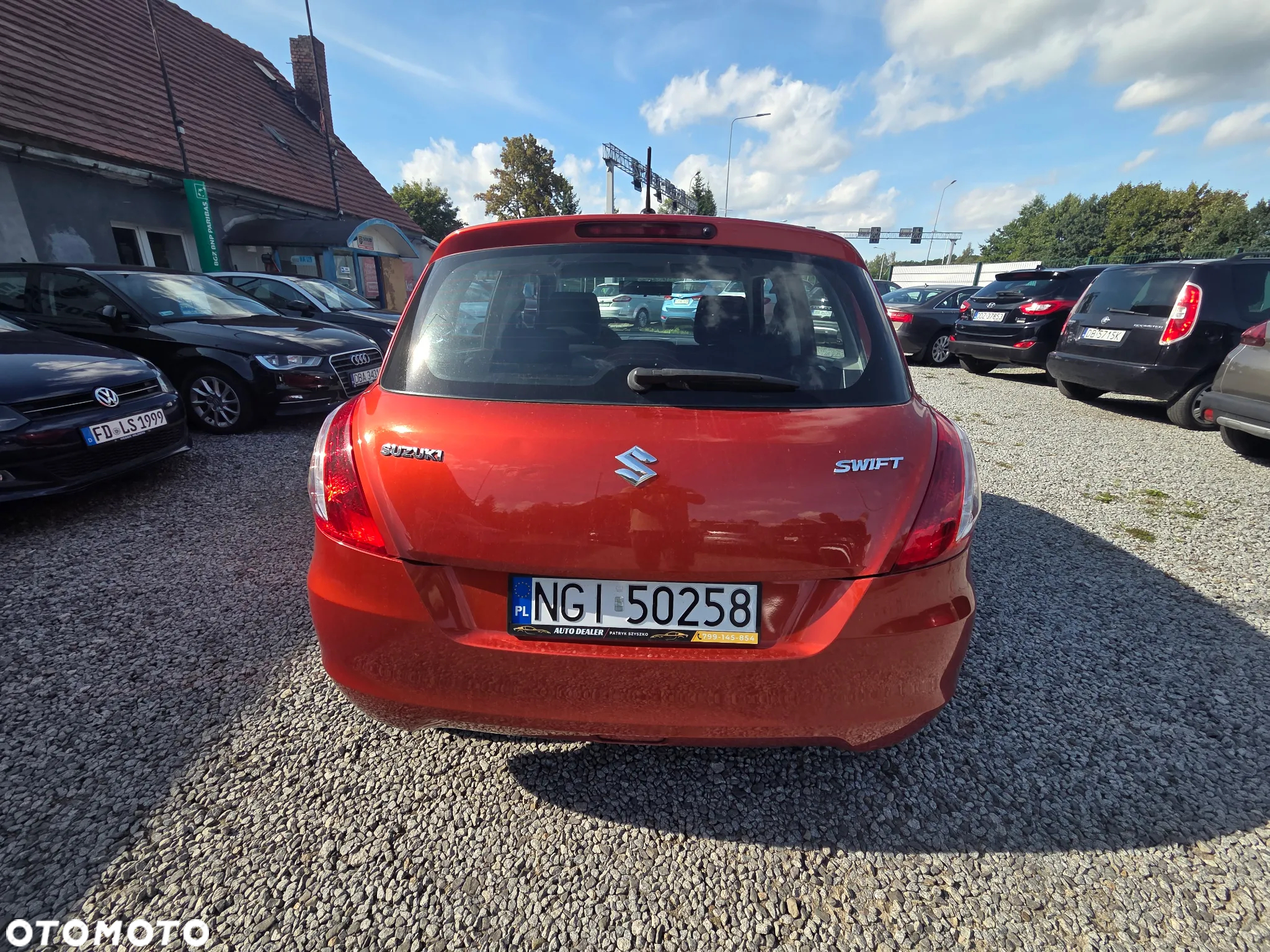 Suzuki Swift 1.2 Premium - 4