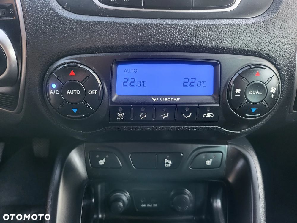 Hyundai ix35 2.0 4WD Style - 21