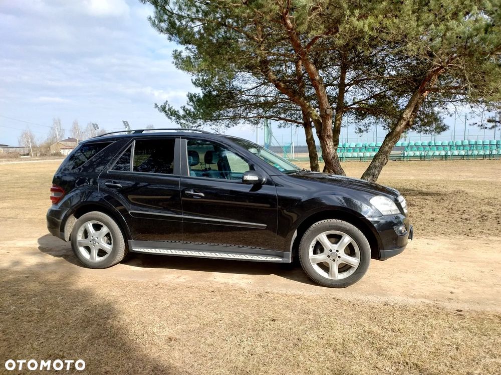 Mercedes-Benz ML - 17
