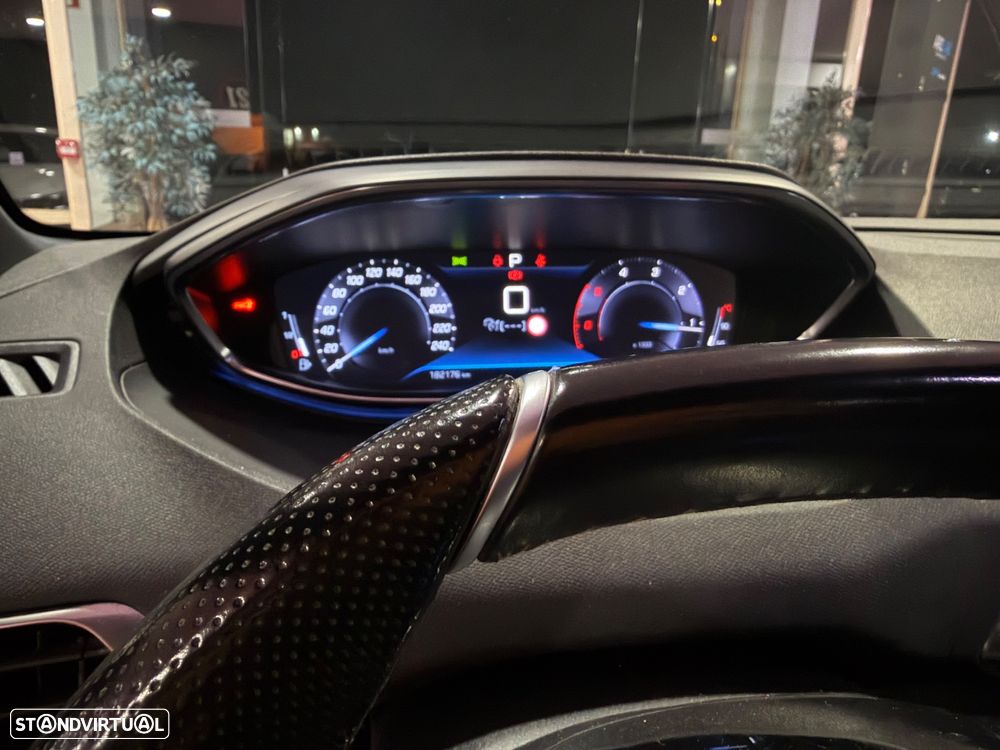 Peugeot 3008 1.5 BlueHDi GT Line EAT8 - 12