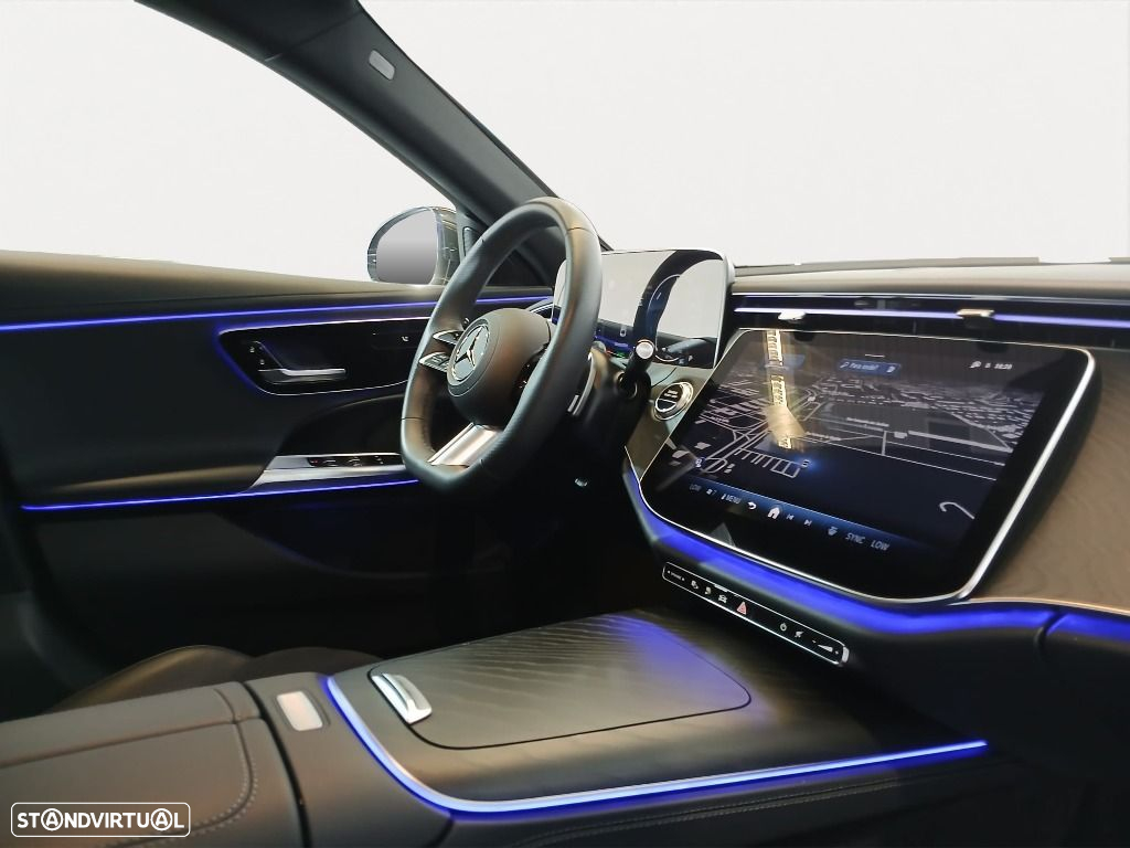 Mercedes-Benz E 300 de - 11