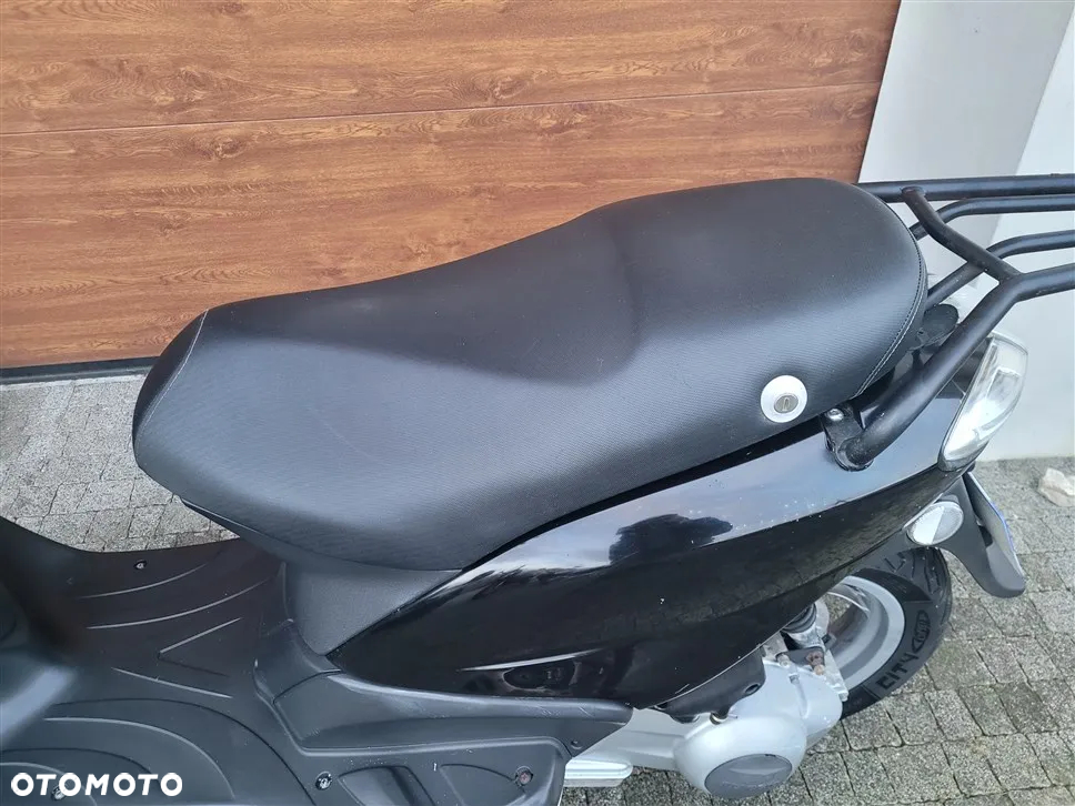 Piaggio FLY - 14