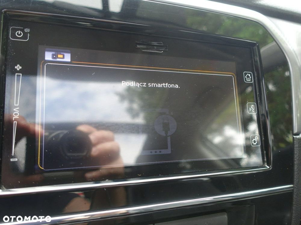 Suzuki Vitara 1.6 XLED SUN 4WD - 25