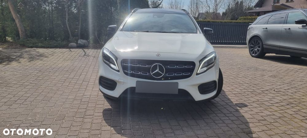 Mercedes-Benz GLA 220 4-Matic AMG Line - 9