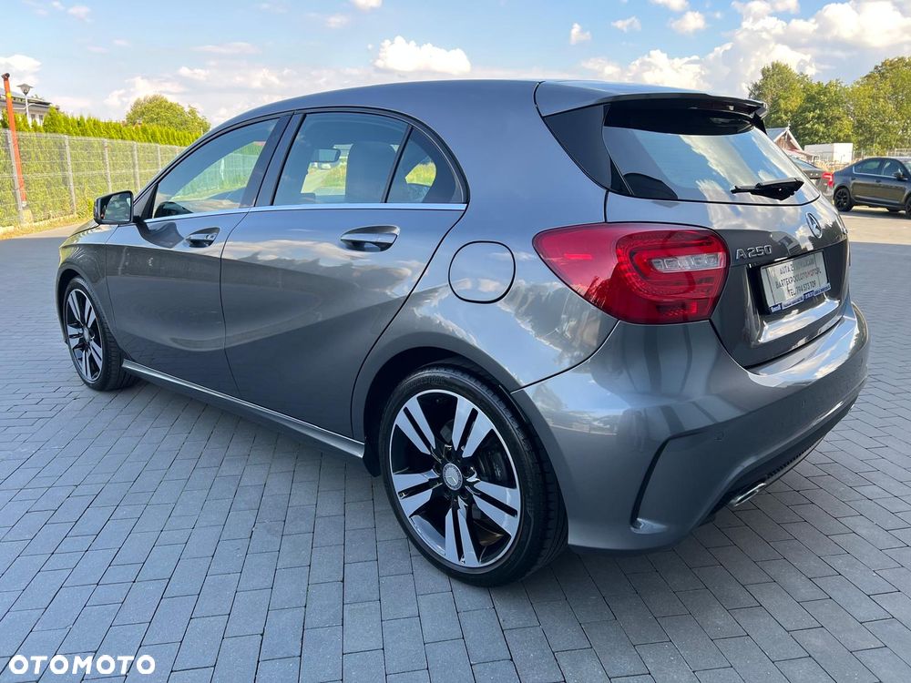 Mercedes-Benz Klasa A 250 4Matic 7G-DCT - 6