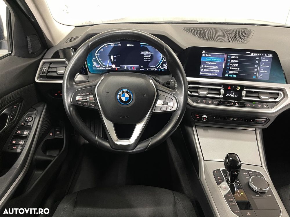 BMW Seria 3 320e Aut. - 7