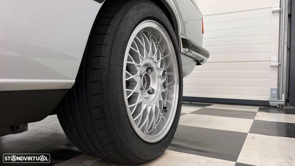 BMW 323 - 15
