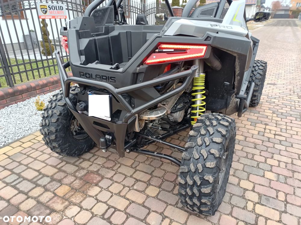 Polaris RZR - 8