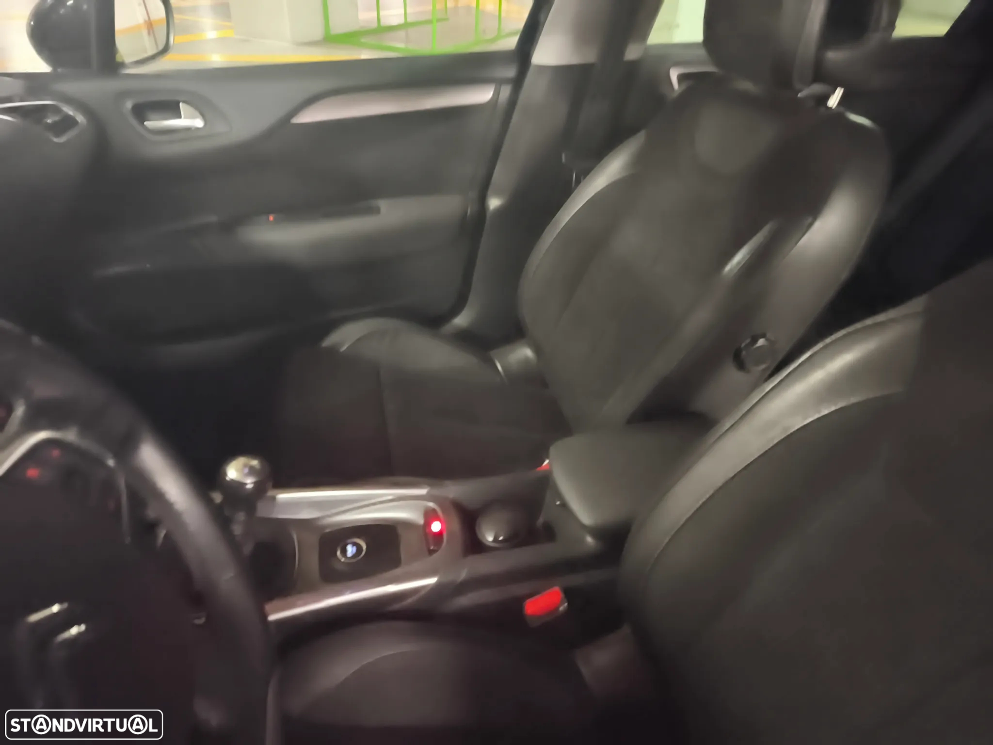 Citroën C4 1.6 BlueHDi Shine - 12