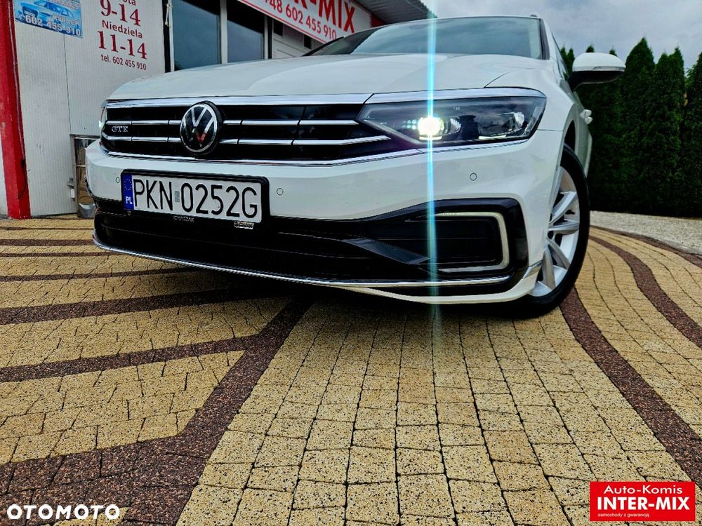 Volkswagen Passat - 17