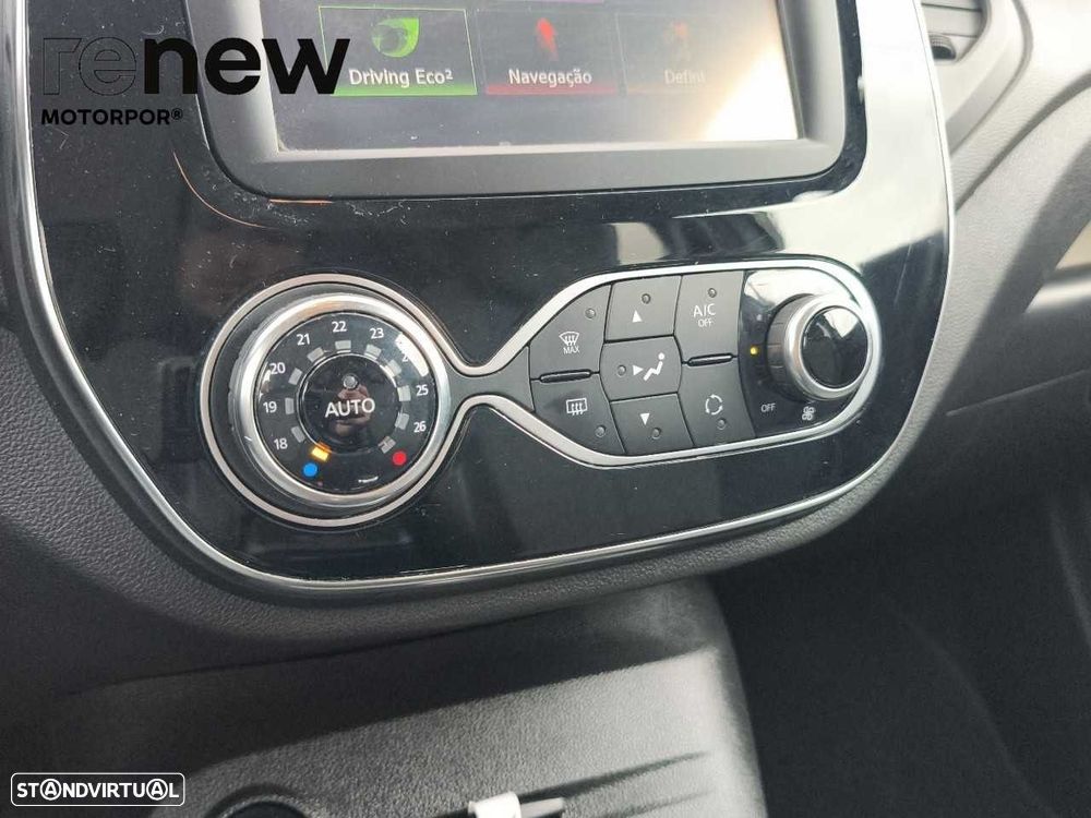 Renault Captur 1.2 TCe Exclusive XMOD - 21