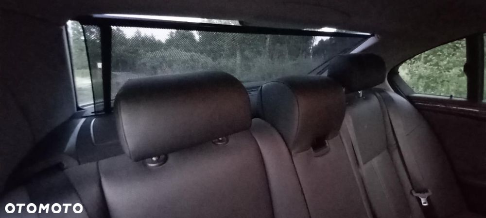 BMW Seria 5 - 12