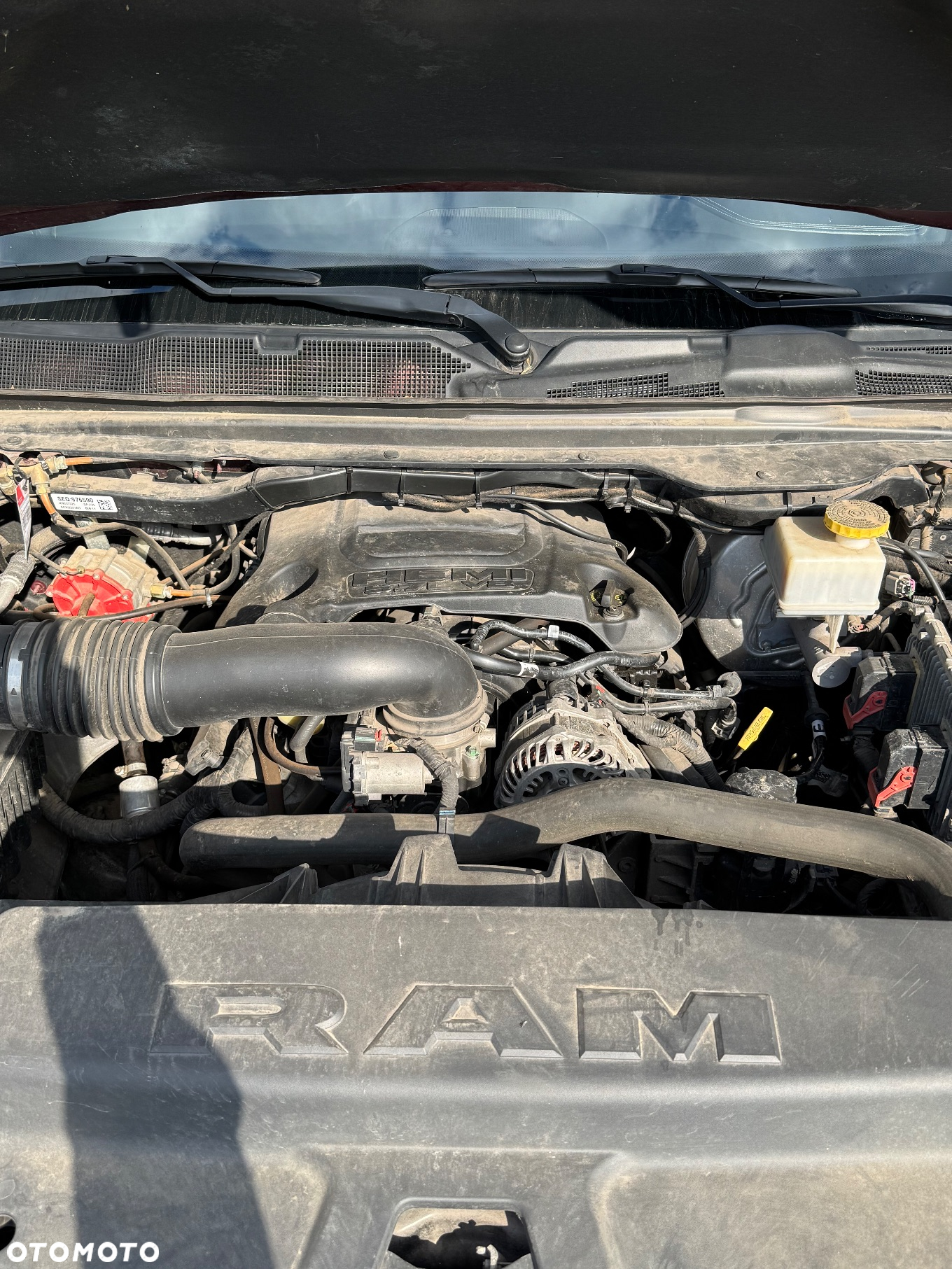 RAM 1500 Crew Cab Laramie - 9