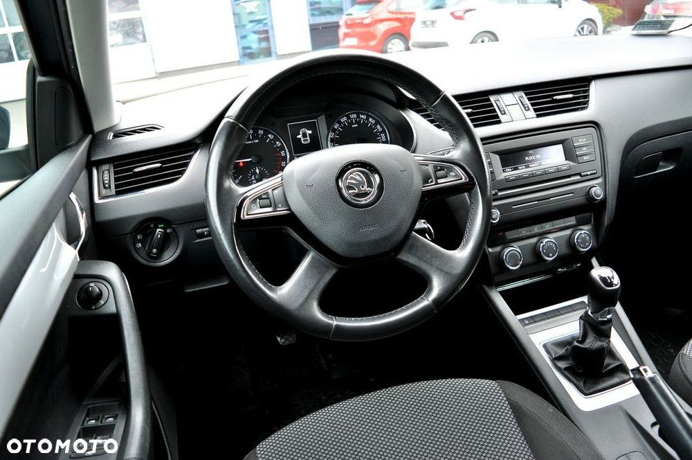 Skoda Octavia 1.6 TDI Ambition - 6