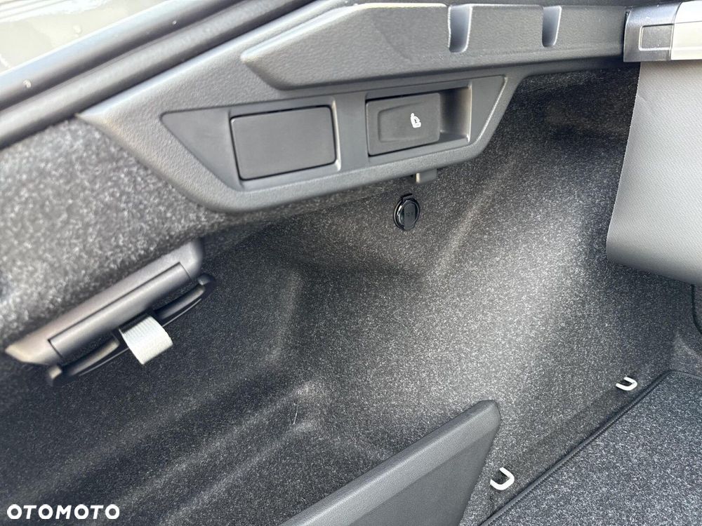Skoda Octavia 2.0 TSI RS DSG - 24