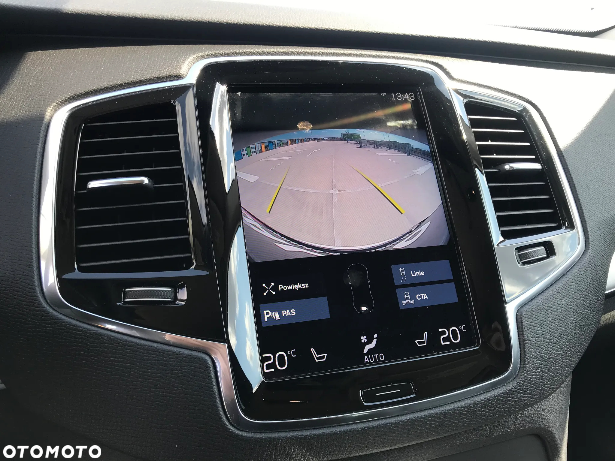 Volvo XC 90 - 30