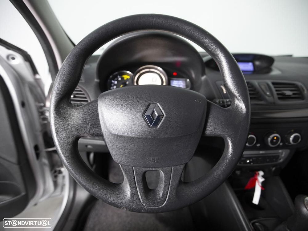 Renault Mégane Sport Tourer - 13