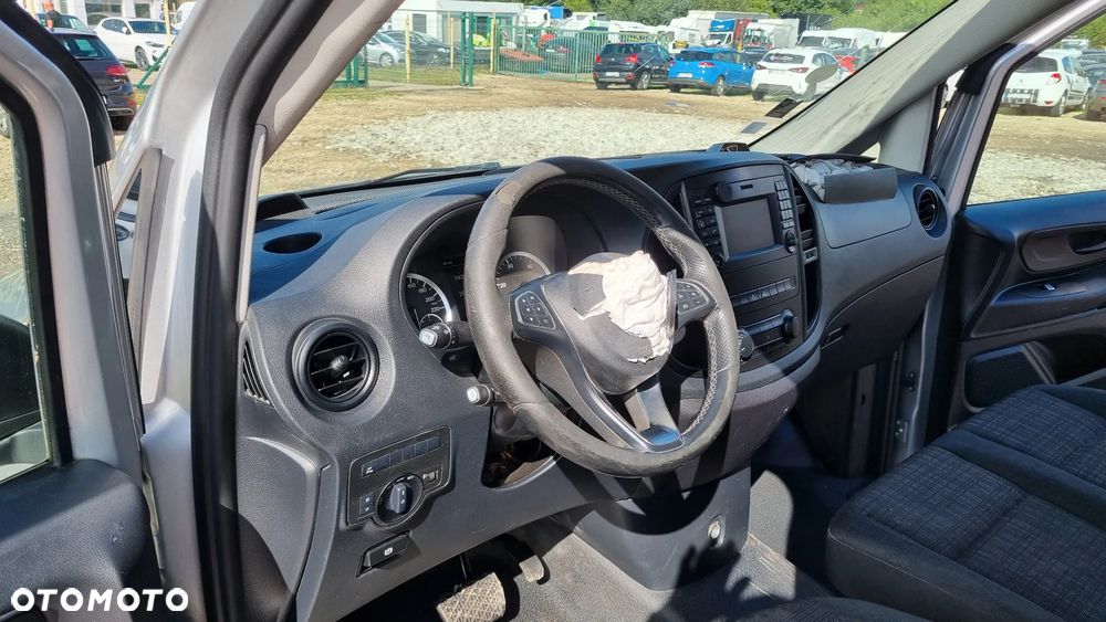 Mercedes-Benz Vito - 21