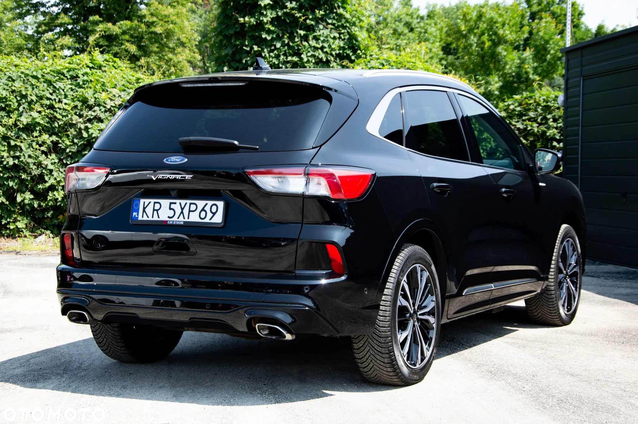 Ford Kuga 2.5P PHEV FWD Vignale - 4