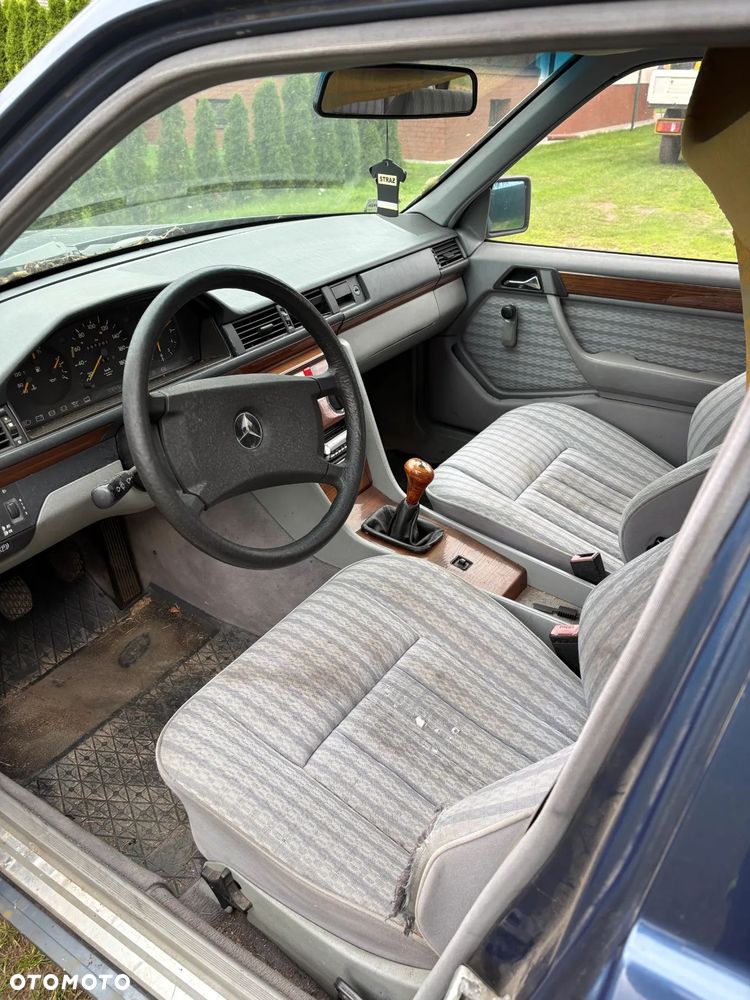 Mercedes-Benz W124 (1984-1993) - 7