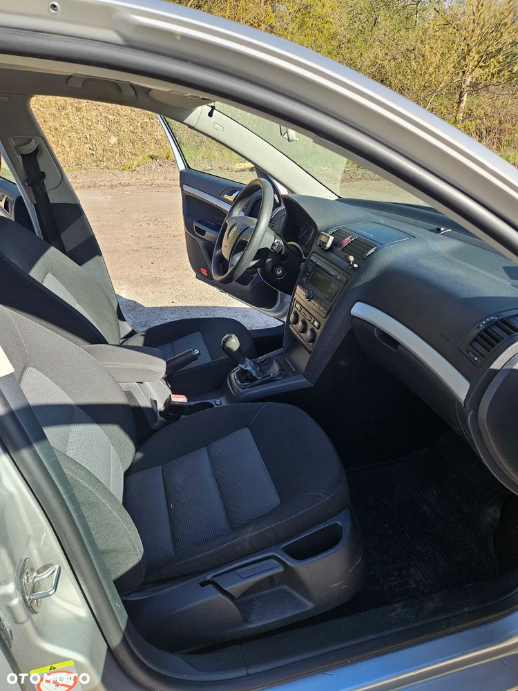 Skoda Octavia 1.9 TDI DPF Ambiente - 9