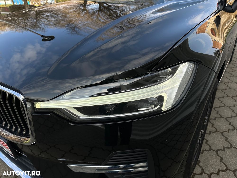 Volvo XC 60 B4 MHEV AT8 FWD Inscription - 13