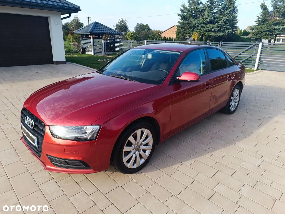Audi A4 Limousine - 20