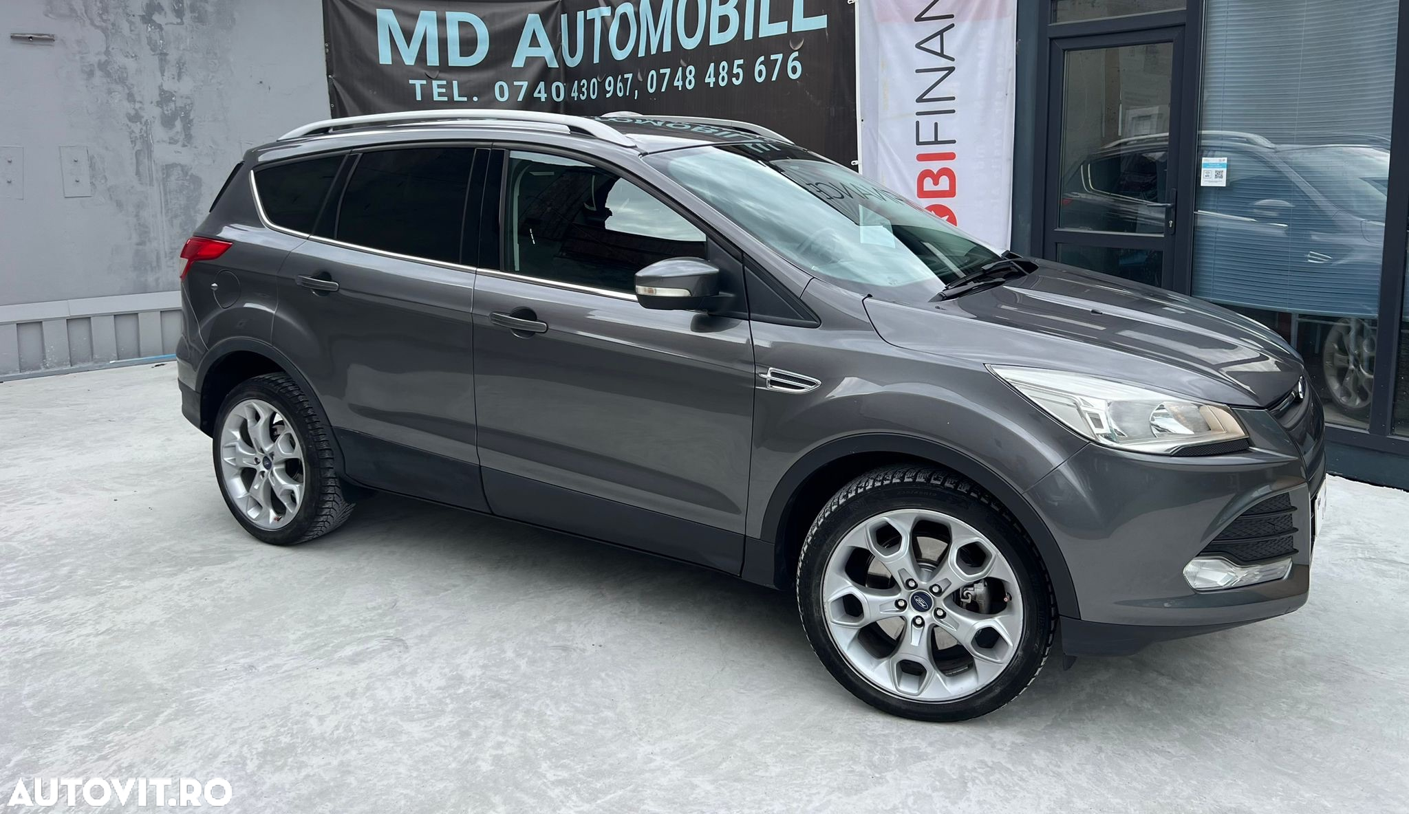 Ford Kuga - 18
