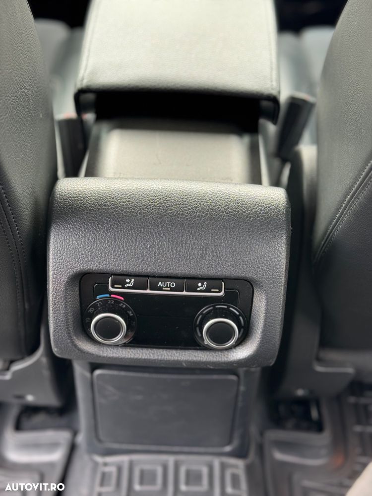 Volkswagen Sharan 2.0 TDI DSG BlueMotion Technology Comfortline - 14