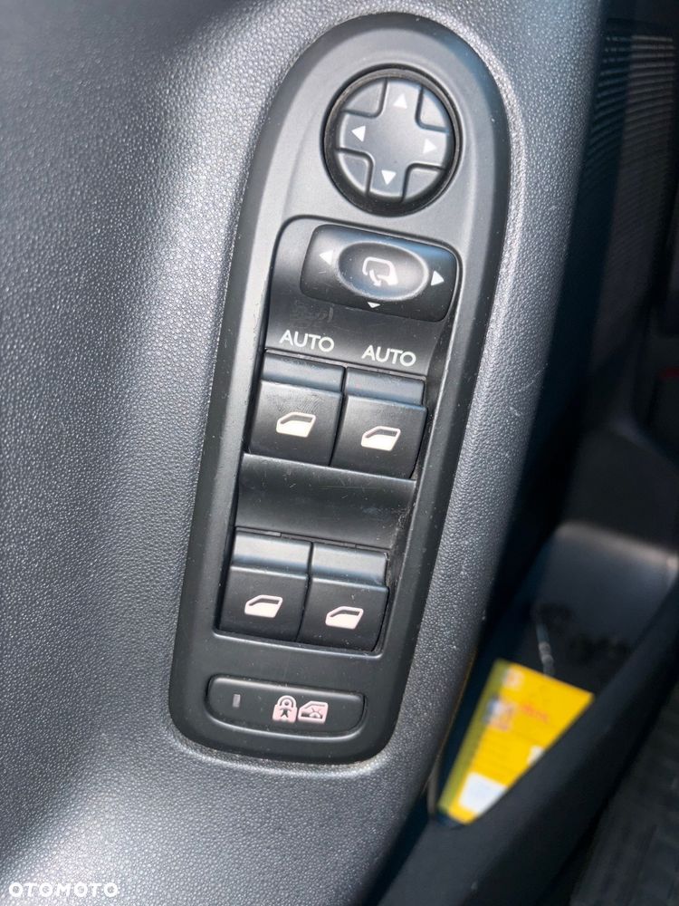 Citroën C3 Pure Tech (VTi) 68 Attraction - 36