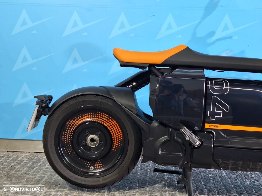 BMW CE 04 - 4