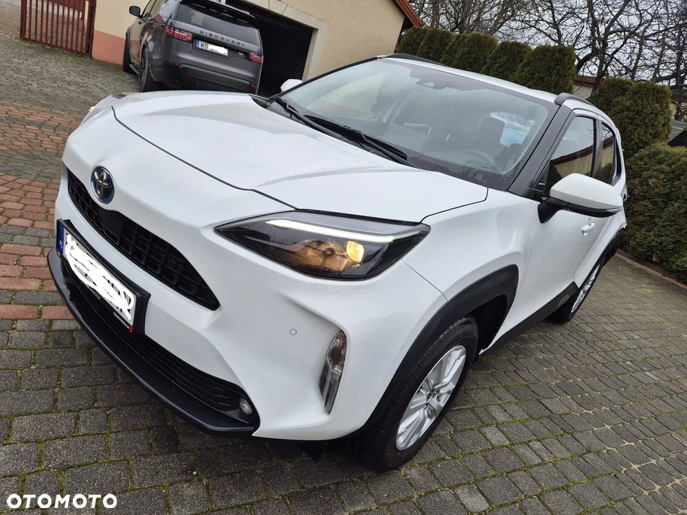 Toyota Yaris Cross Hybrid 1.5 Comfort 4x4 - 6