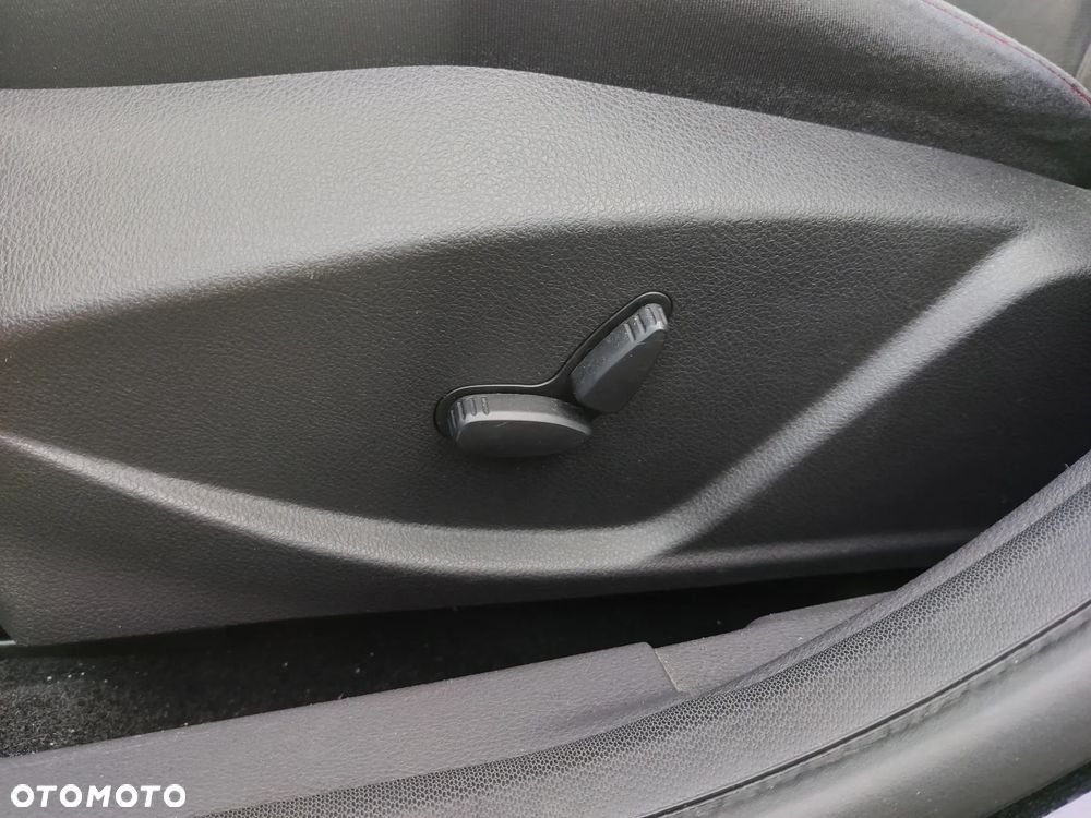 Ford Focus 2.0 TDCi ST-Line Black ASS - 16