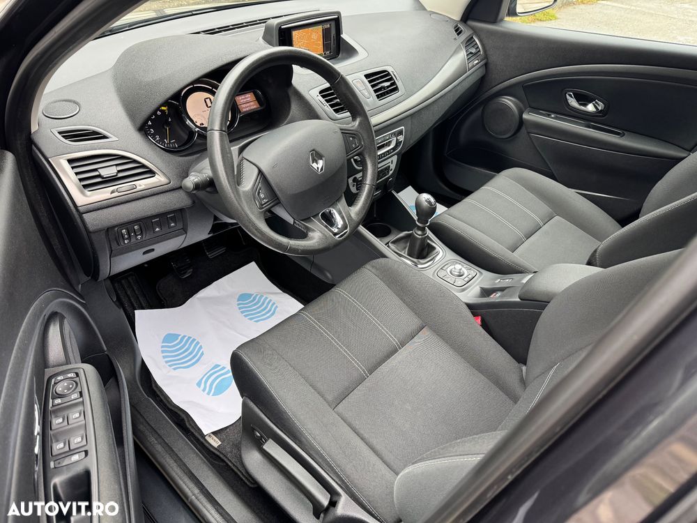 Renault Megane - 24