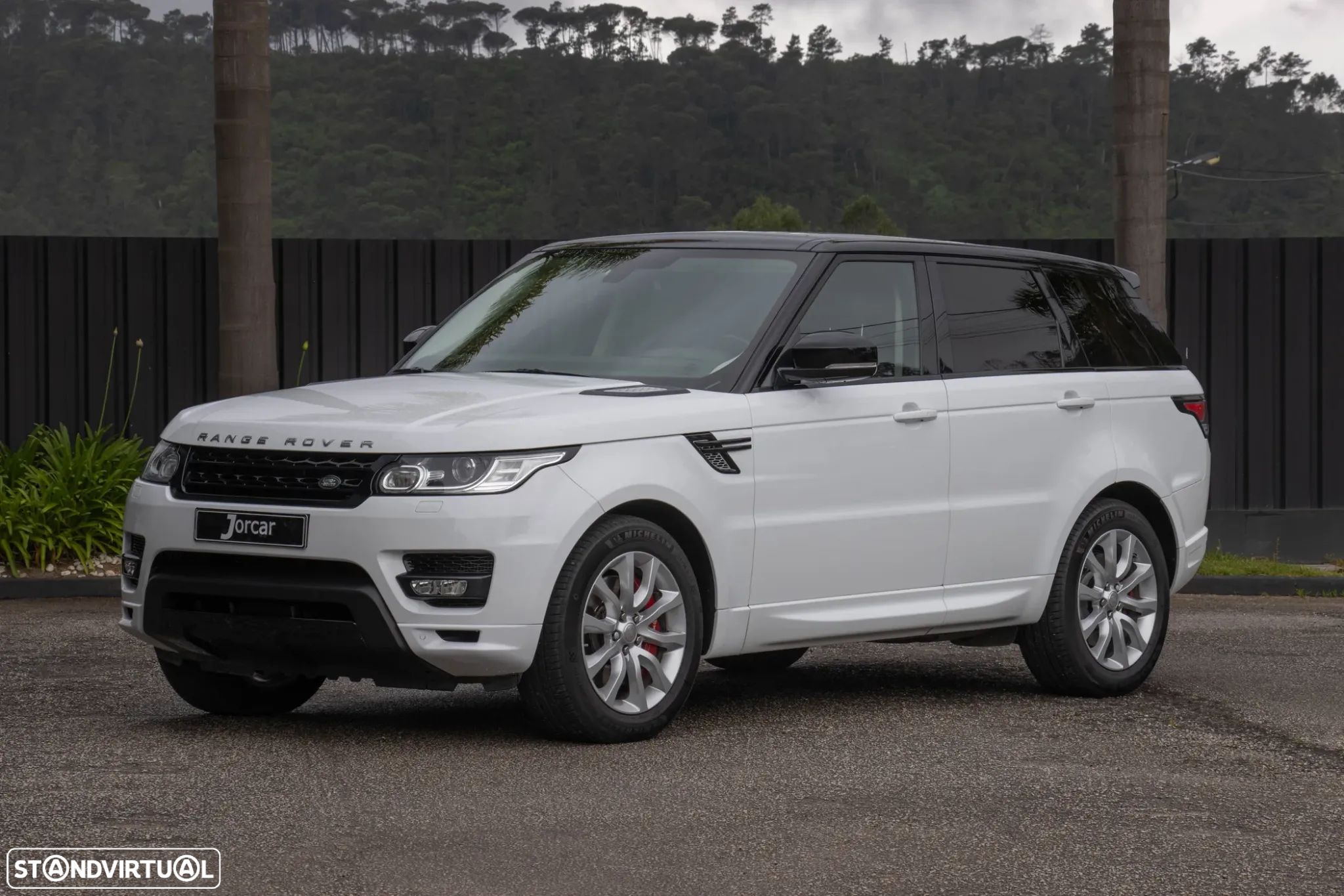 Land Rover Range Rover 4.4 SDV8 Autobiography - 1