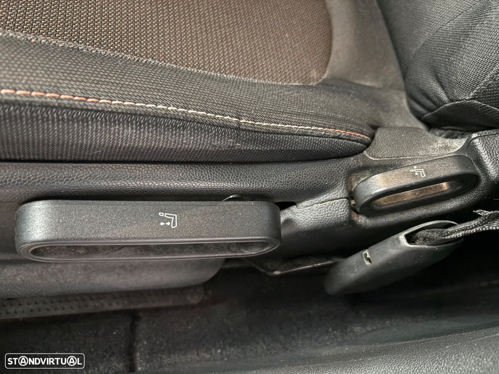 MINI Countryman One D - 15